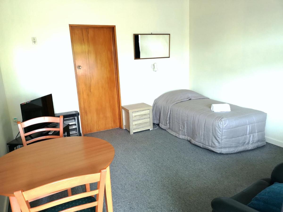 45 On Avenal Motel Invercargill Exterior foto